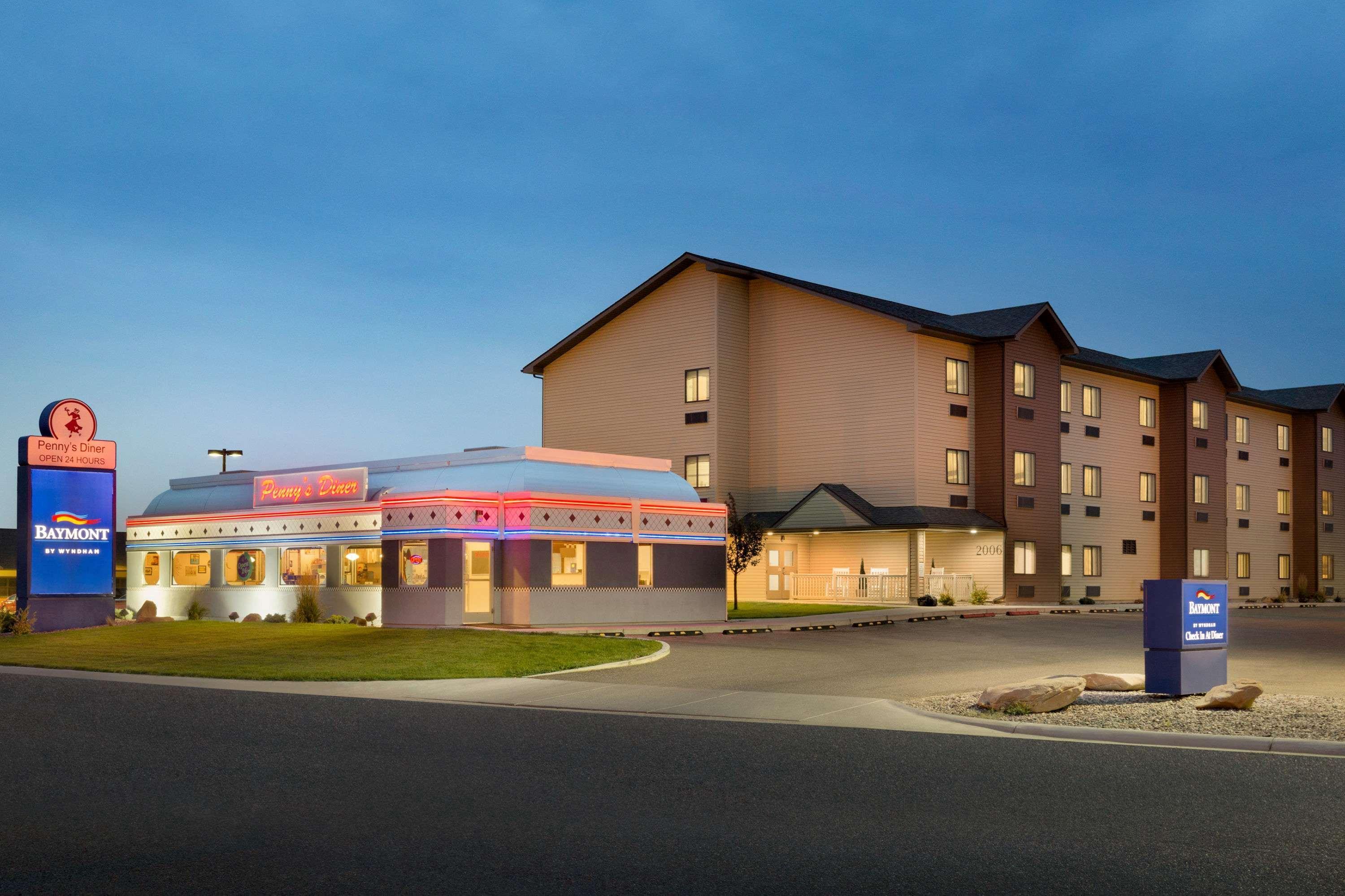Baymont By Wyndham Glendive Hotel Kültér fotó